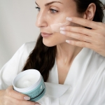 YOSHINO PURE & CARE Podwójnie Aktywny Balsam Oczyszczający YOSHINO PURE & CARE Podwójnie Aktywny Balsam Oczyszczający